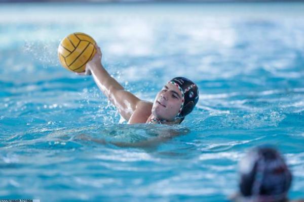 建平华龙体育培训中心(图1)